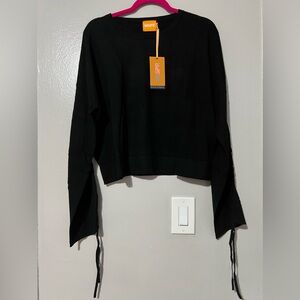 WISPR RUCHE SLEEVE RELAXED CREW IN COAL - LARGE